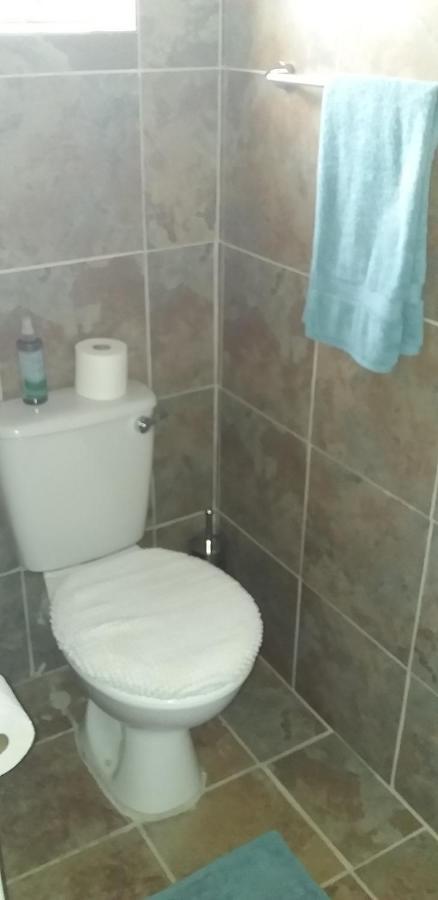 B&B 464 On 22Nd Ave Pretoria-Noord Eksteriør billede