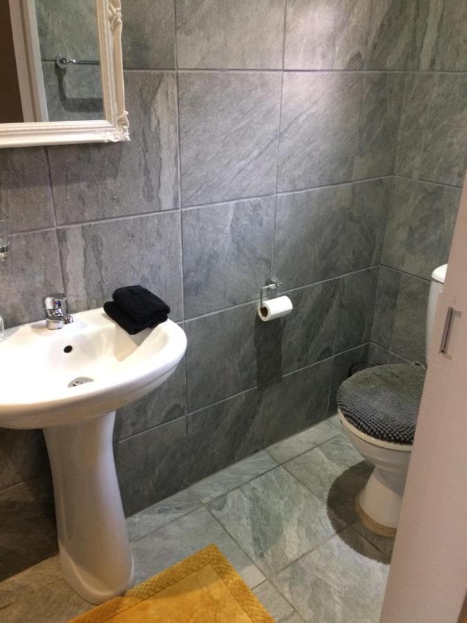 B&B 464 On 22Nd Ave Pretoria-Noord Eksteriør billede